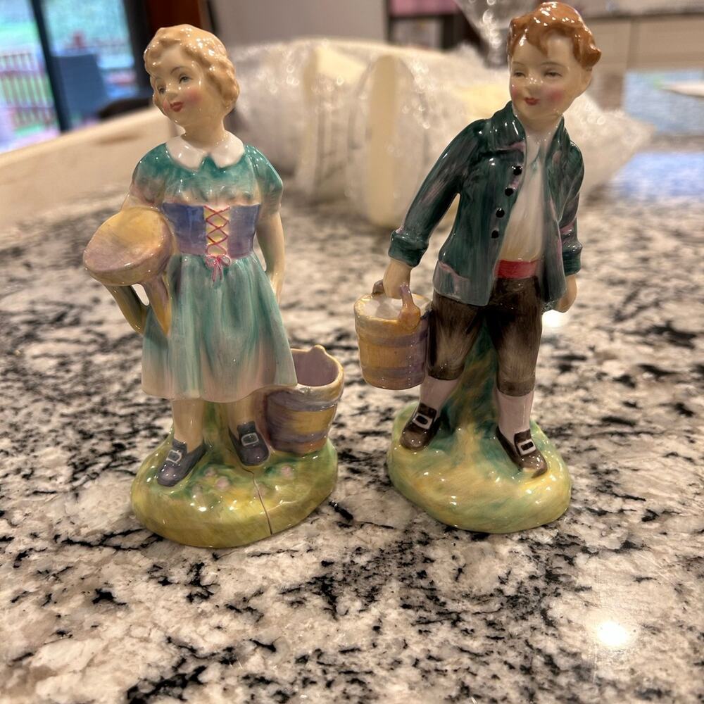 Royal Doulton Figurine JACK and The Pretty maid
